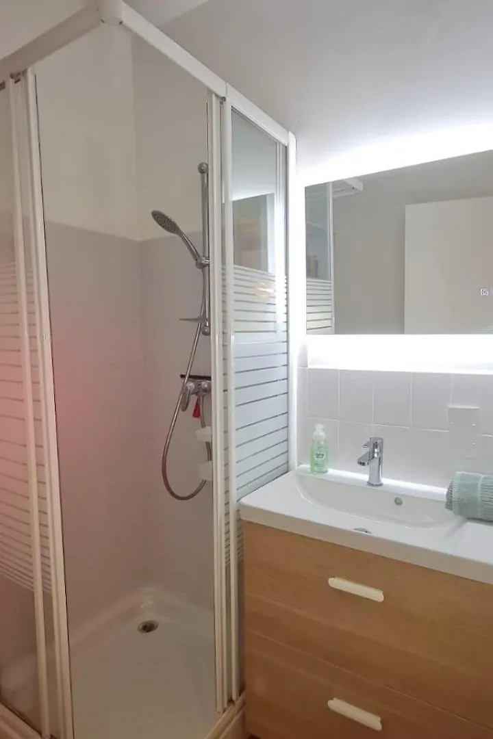 Cosy Studio Near The Beach 생트막시메 아파트