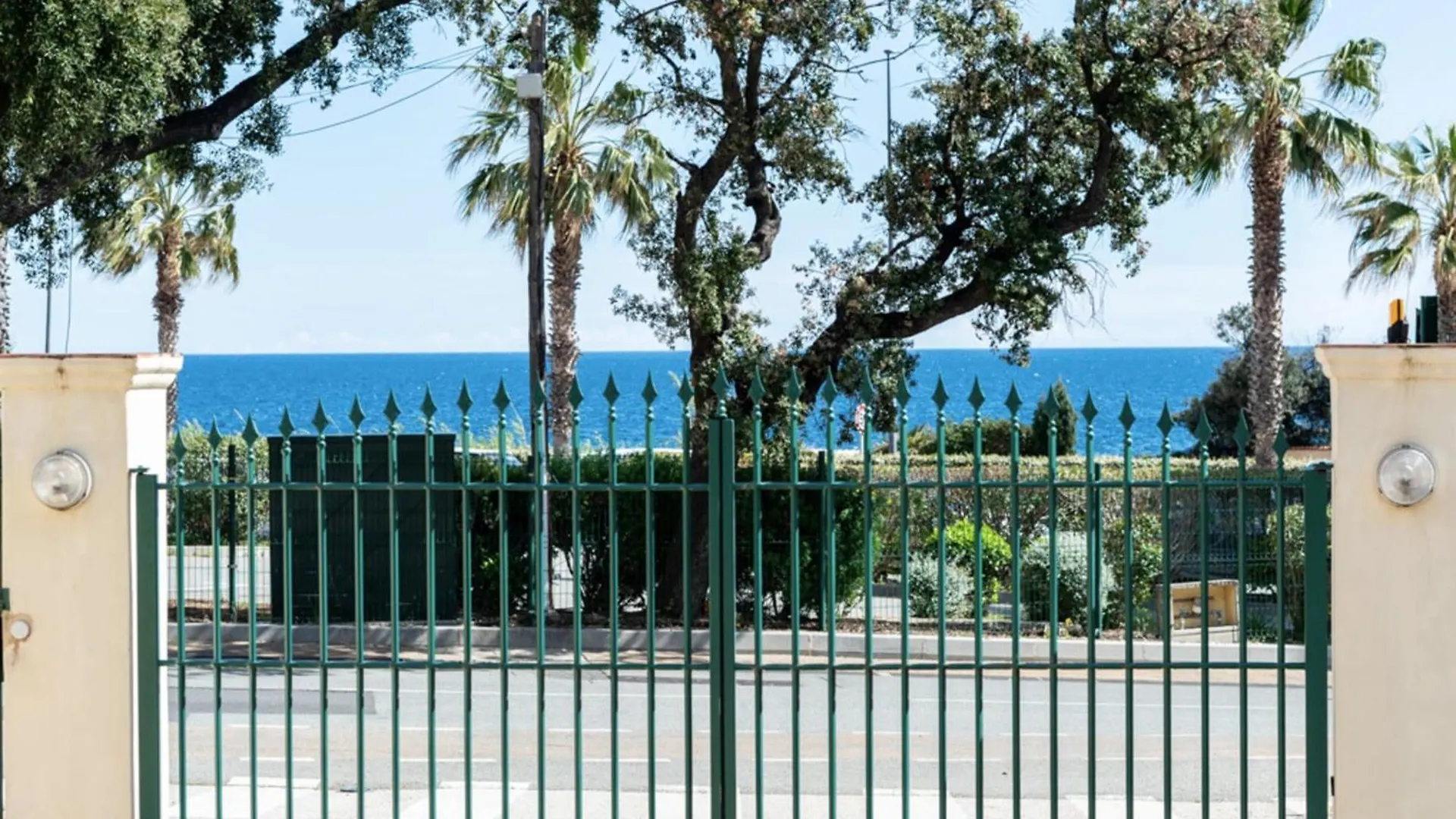 Cosy Studio Near The Beach Sainte-Maxime France